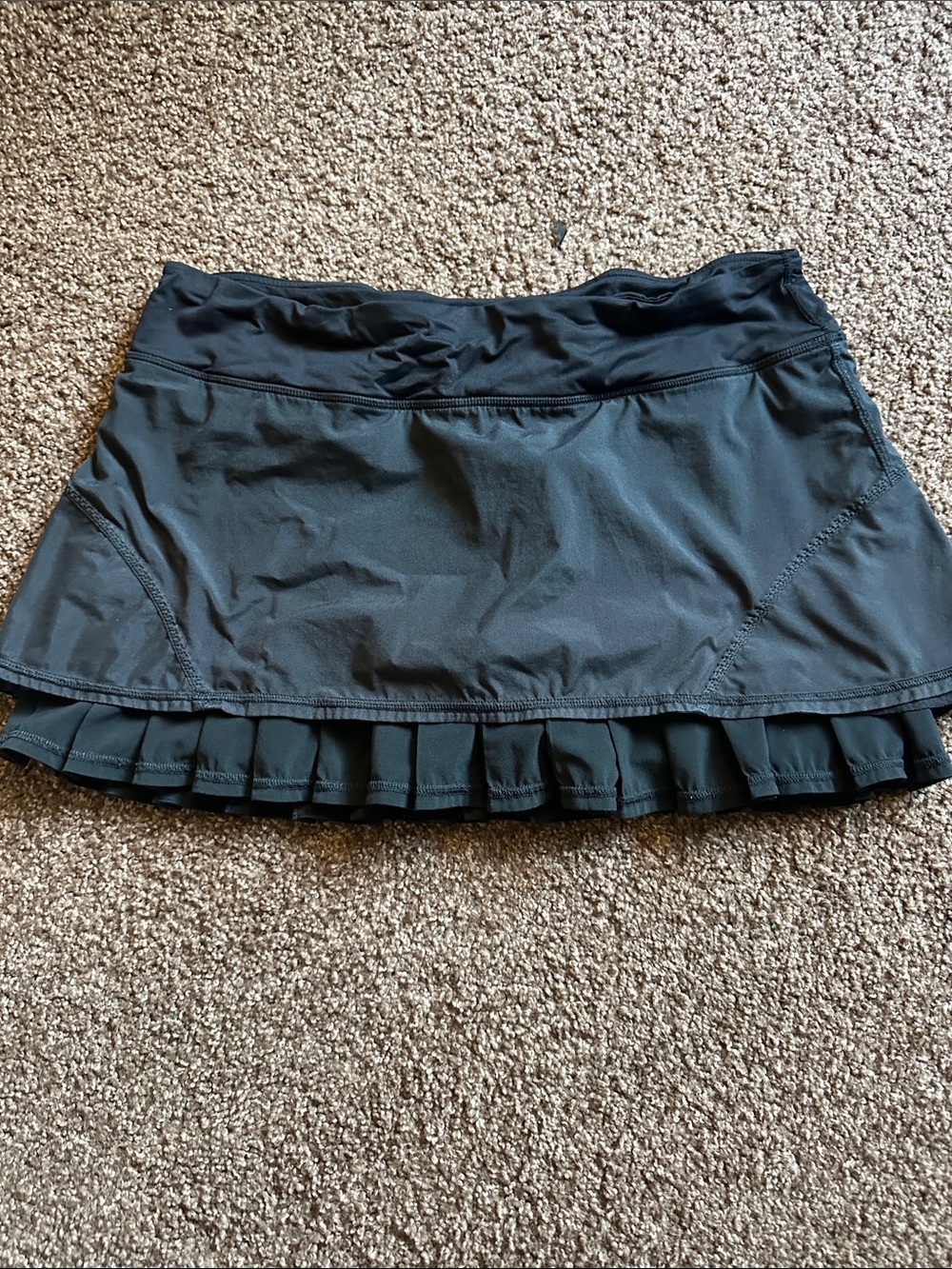 Lululemon Black Athletic Skirt with Pleated Layer, Size 10